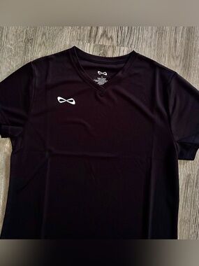 Nfinity Women's Activewear T-Shirt Black V-Neck Short Sleeve Breathable Mesh M